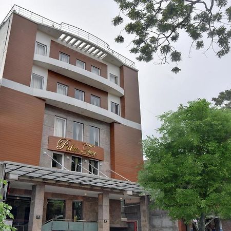 Treebo Trend Palm Tree Hotel Csennai Kültér fotó