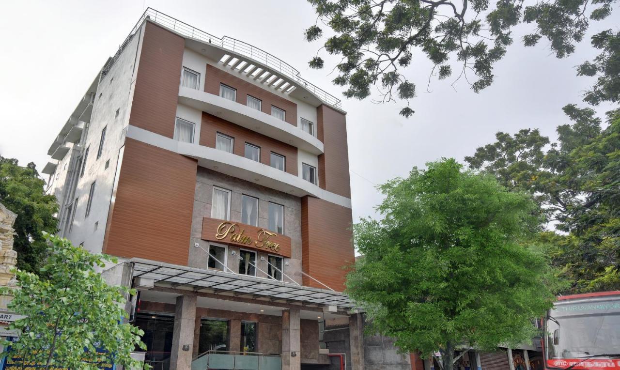 Treebo Trend Palm Tree Hotel Csennai Kültér fotó